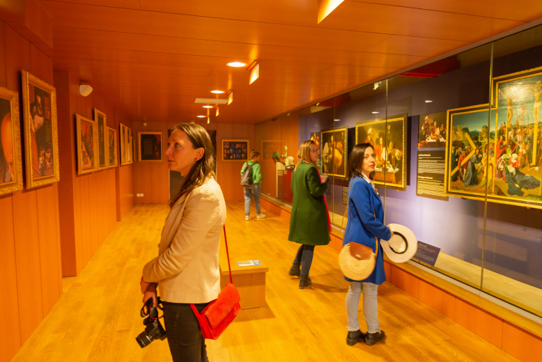 galerie saint antoine caravage à Loches