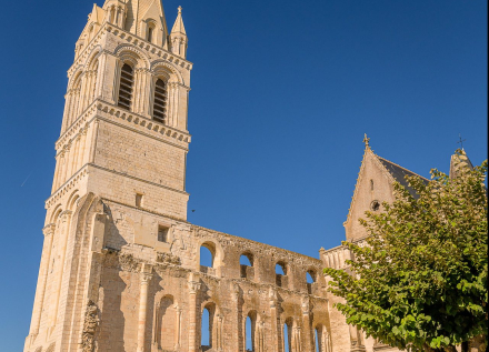 clocher abbatial Beaulieu