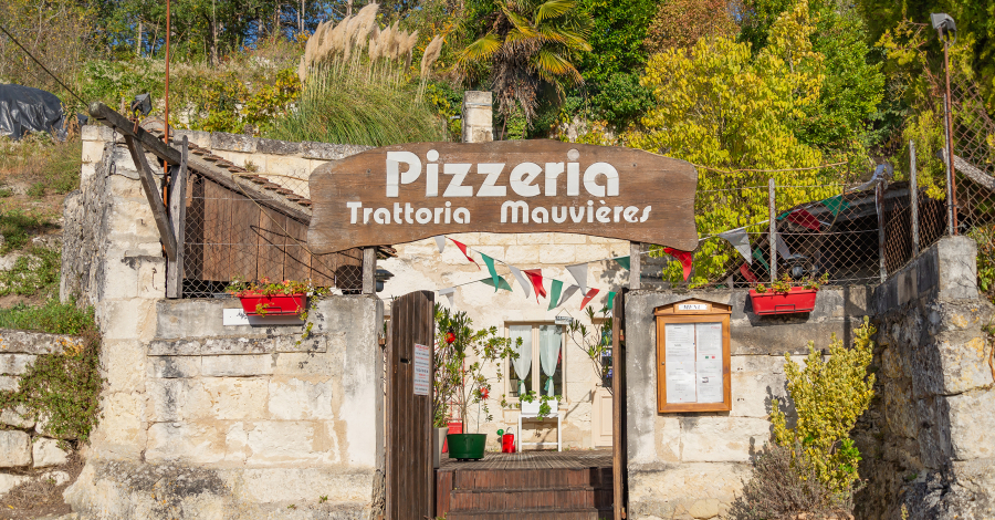 restaurant troglo Trattoria Mauvieres à Loches