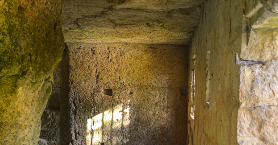 Troglos à Ferrière-Larçon