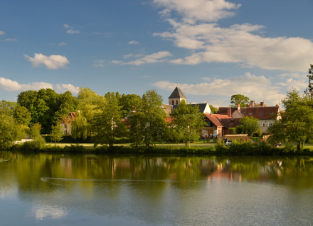 Lac et village de Chemillé-sur-Indrois