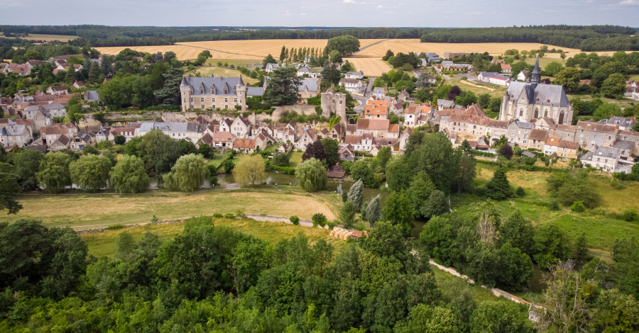 vue aérienne de Montrésor