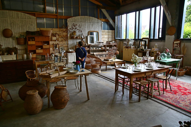 Les Courants d'art Brocante artisanat à Beaulieu