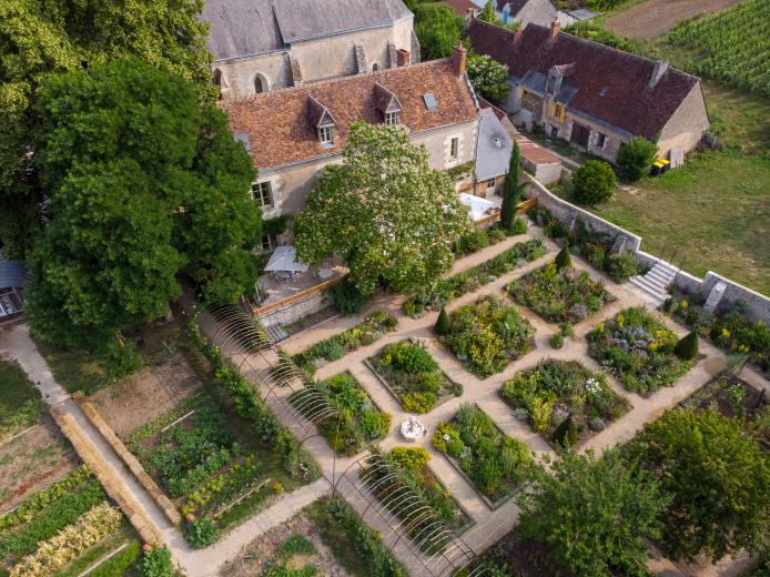 vue aérienne du jardin de curé de Chédigny