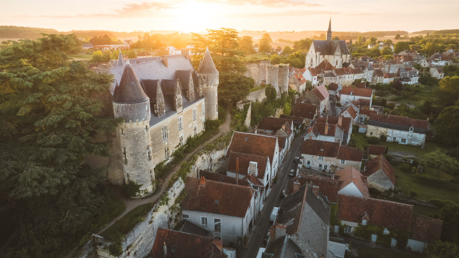 vue aérienne de Montrésor