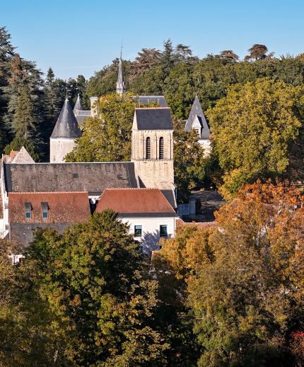 vue aérienne drone de Reignac-sur-Indre