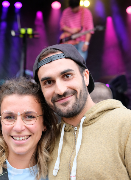 COUPLE AU FESTIVAL YZEURES N'ROCK