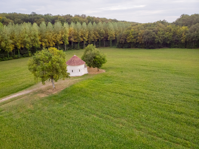 vue aérienne chapelle du Liget à Sennevières