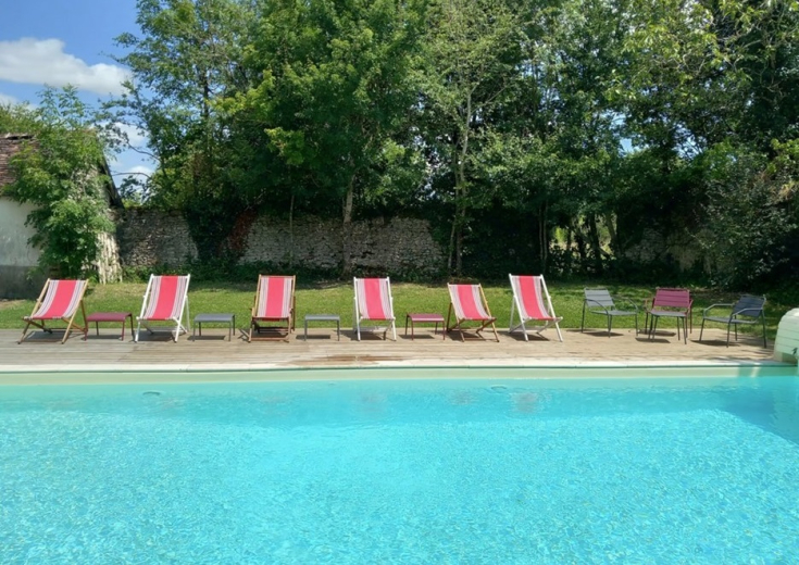 piscine du Château de Charnizay