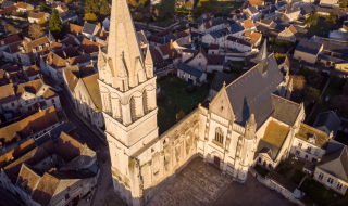 eglise clocher Beaulieu-les-Loches